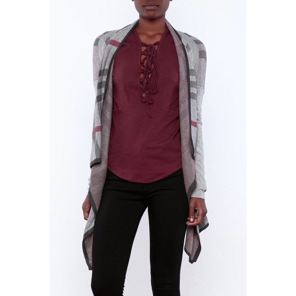 BAJEE PLAID ASYMMETRICAL HEM CARDIGAN SIZE MEDIUM